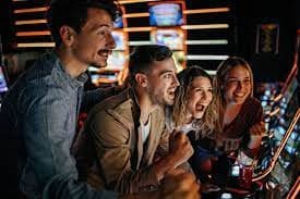 Antarmuka Fortune Ox di aplikasi mobile 5000toto menampilkan gulungan permainan dan tombol putar